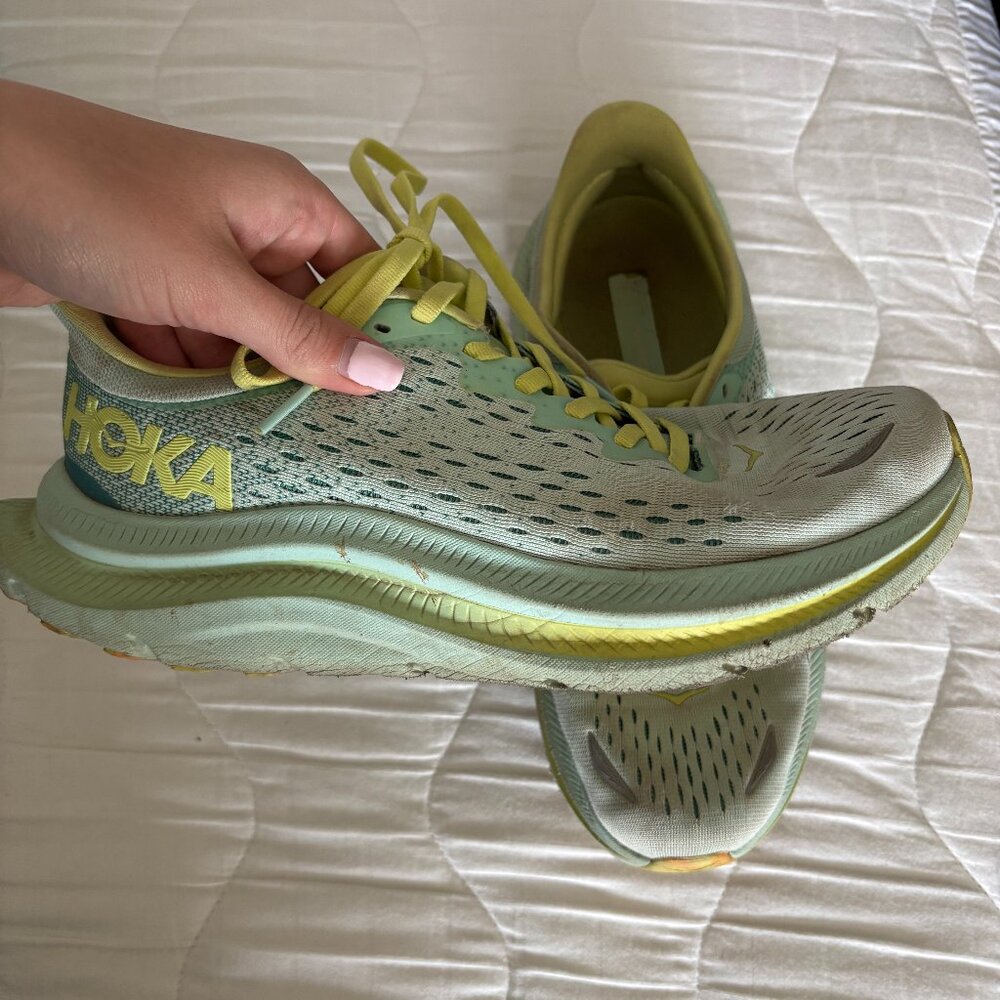 Hoka Kawana Sneakers